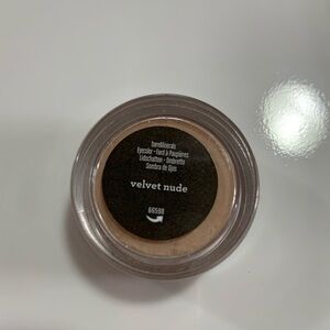 bareMinerals eyeshadow velvet nude